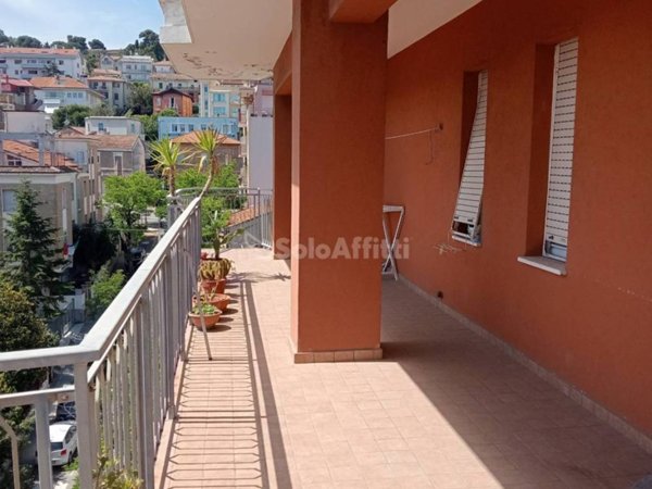 appartamento in affitto a Falconara Marittima