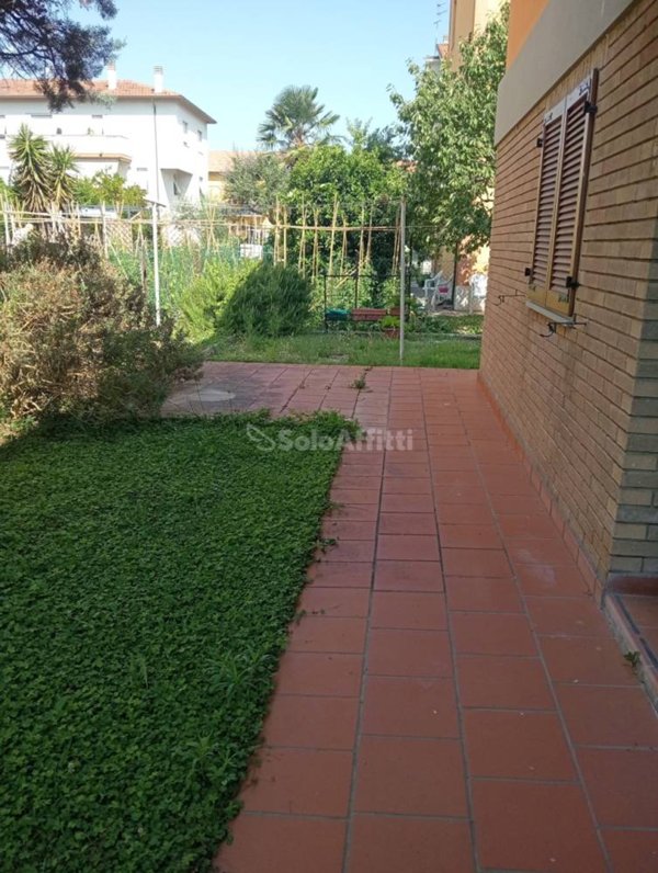 appartamento in affitto a Falconara Marittima in zona Castelferretti