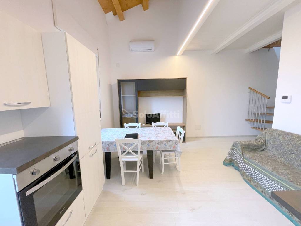 appartamento in affitto a Falconara Marittima