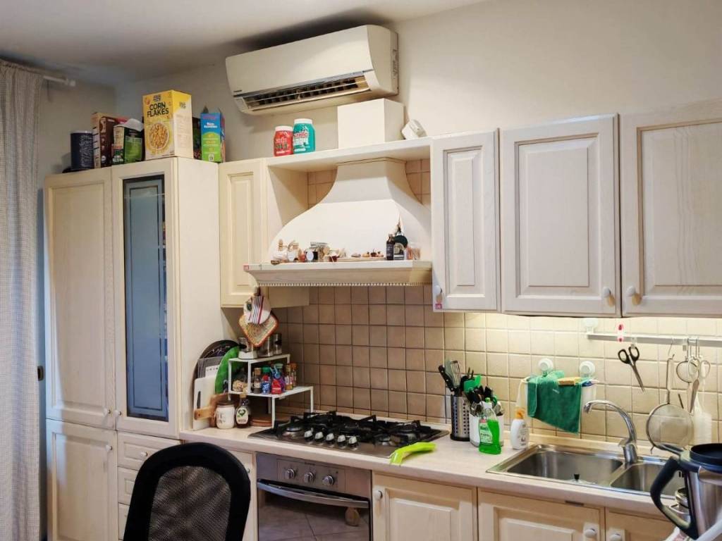 appartamento in affitto a Falconara Marittima