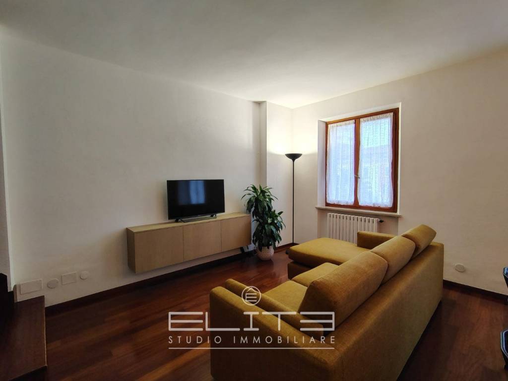 appartamento in affitto a Falconara Marittima