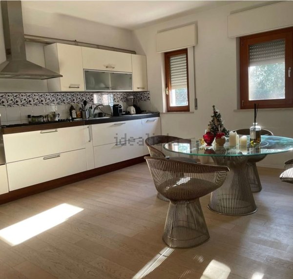 appartamento in affitto a Falconara Marittima