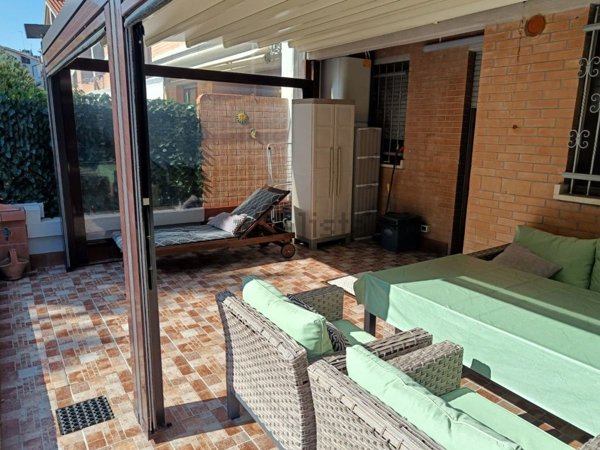 casa indipendente in affitto a Falconara Marittima