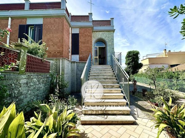 appartamento in affitto a Falconara Marittima in zona Falconara Alta