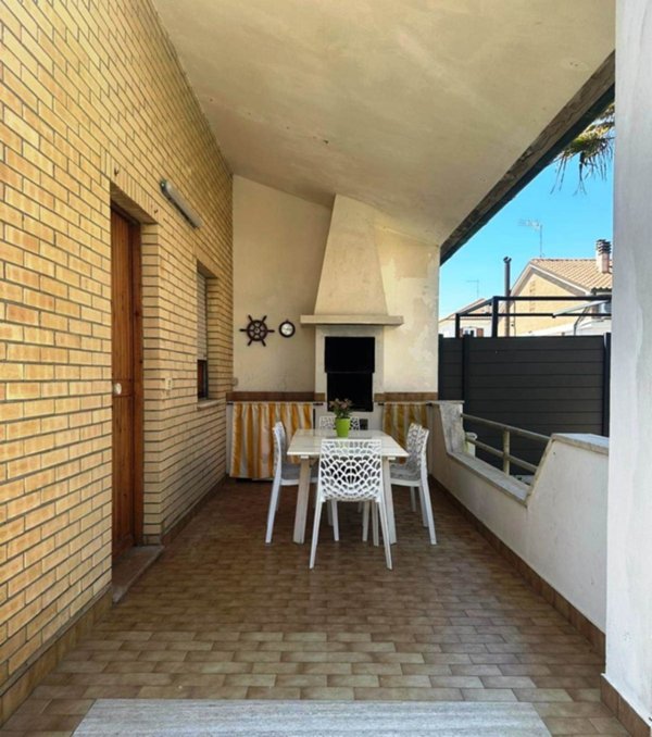 appartamento in affitto a Falconara Marittima