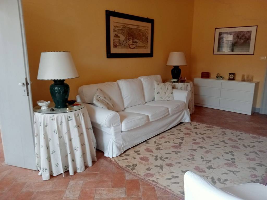 appartamento in affitto a Jesi