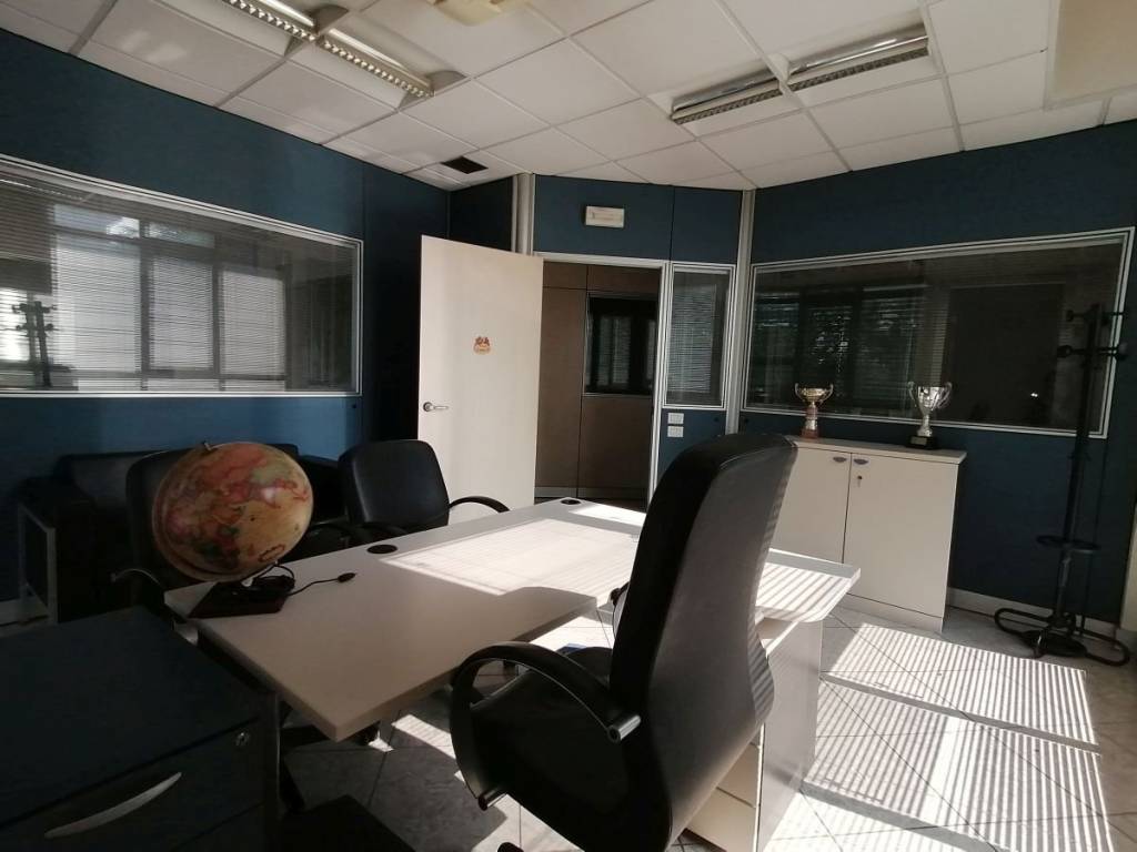 ufficio in affitto a Jesi in zona Tabano