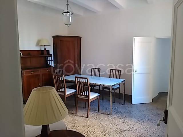 appartamento in affitto a Jesi