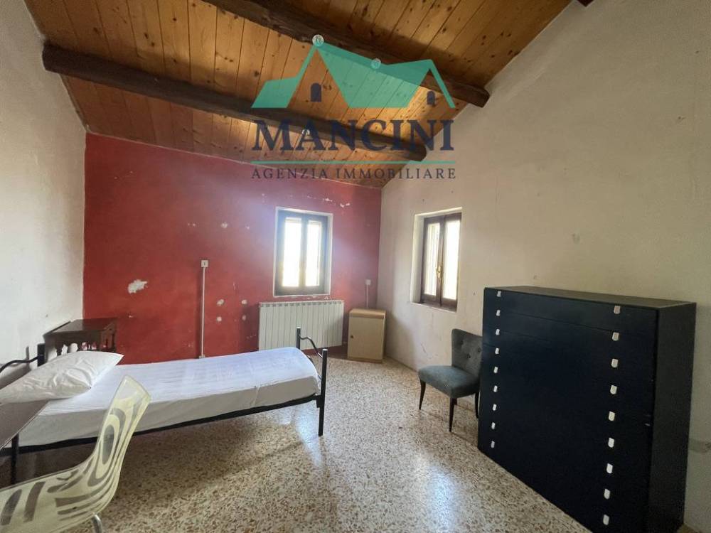 appartamento in affitto a Jesi