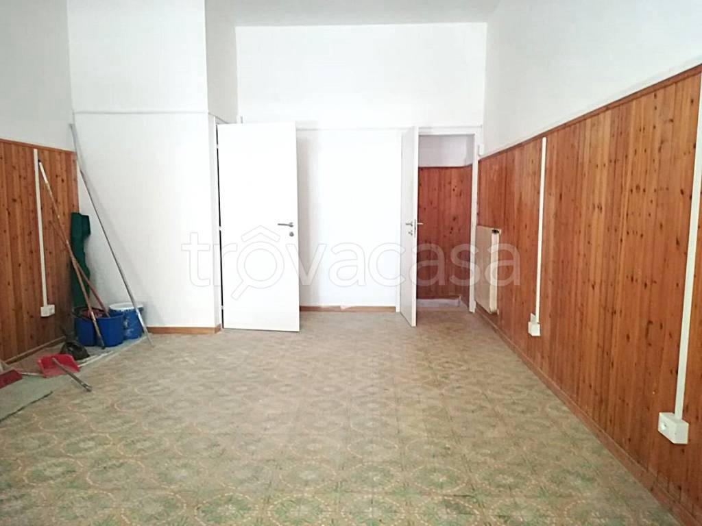 appartamento in affitto a Jesi