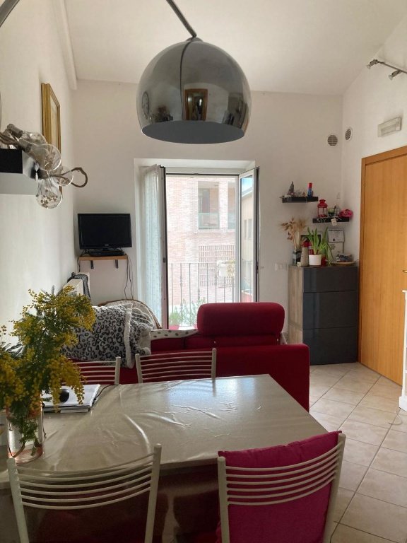 appartamento in affitto a Jesi