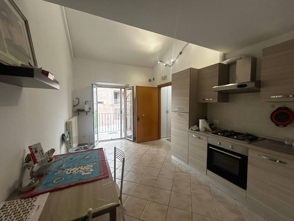 appartamento in affitto a Jesi