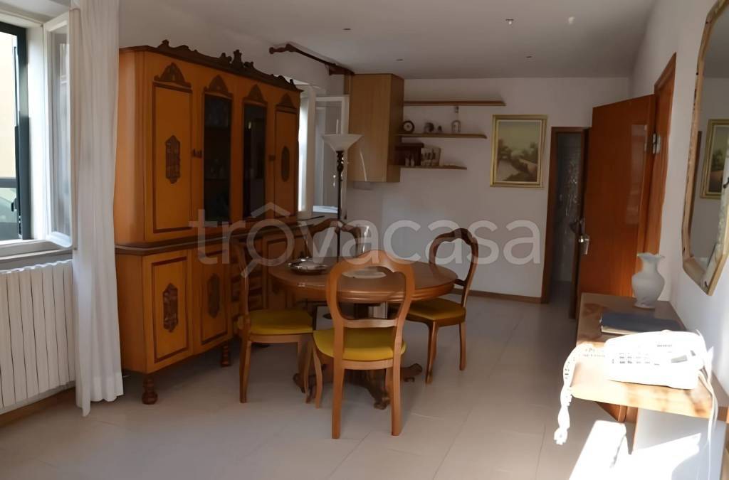 appartamento in affitto a Jesi