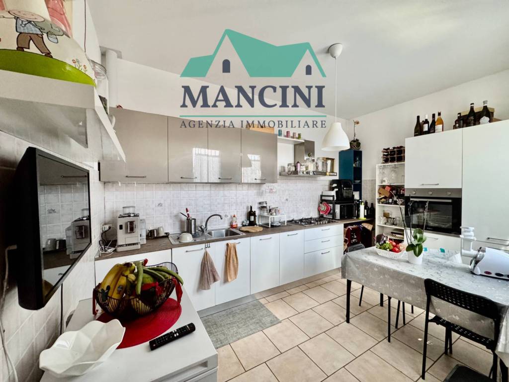 appartamento in affitto a Jesi