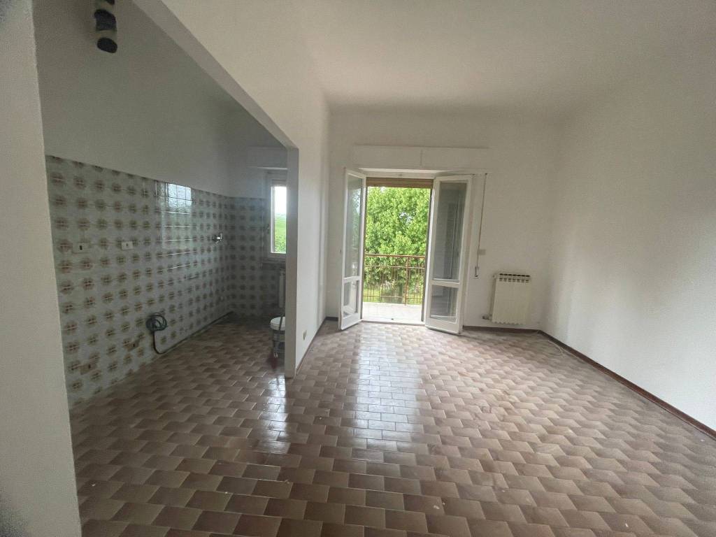 appartamento in affitto a Jesi in zona Mazzangrugno