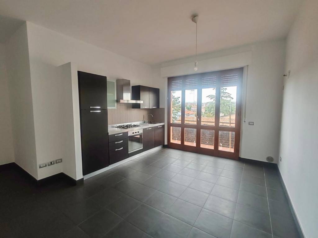 appartamento in affitto a Jesi