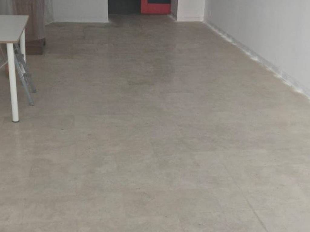 negozio in affitto a Jesi