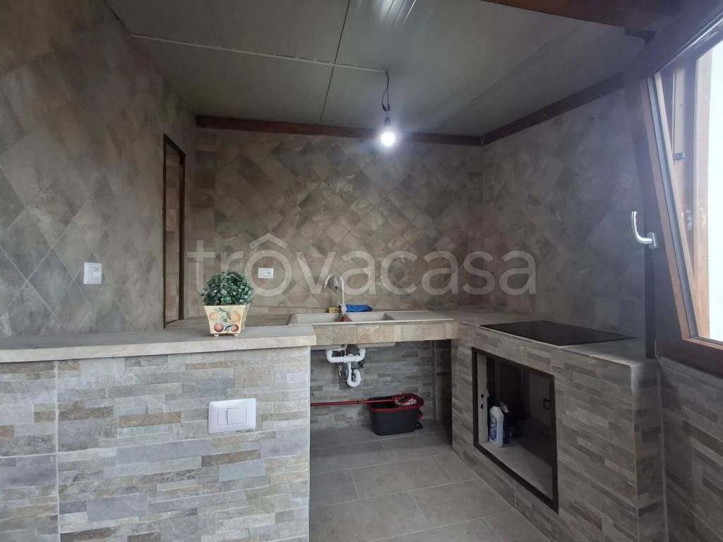 appartamento in affitto a Jesi