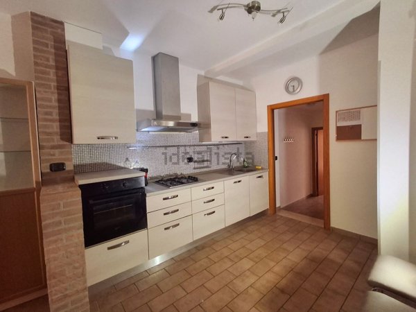 appartamento in affitto a Jesi