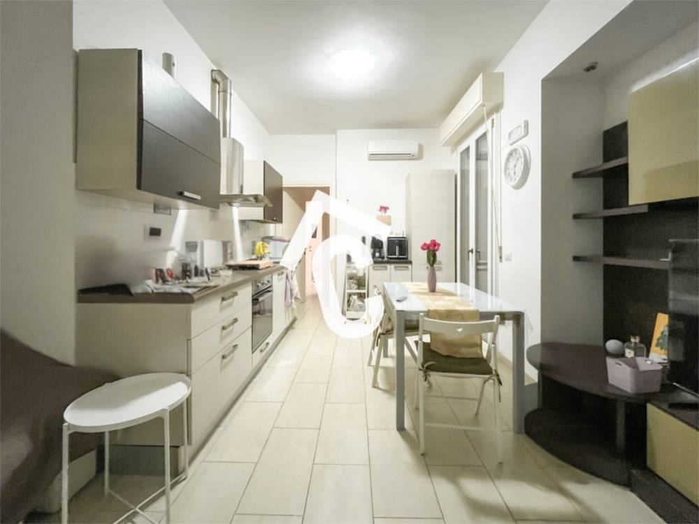 appartamento in affitto a Jesi in zona Tabano