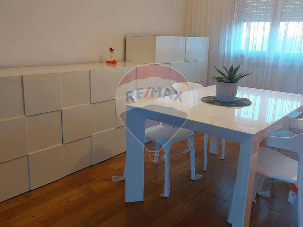 appartamento in affitto a Jesi