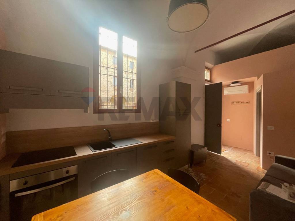 appartamento in affitto a Jesi