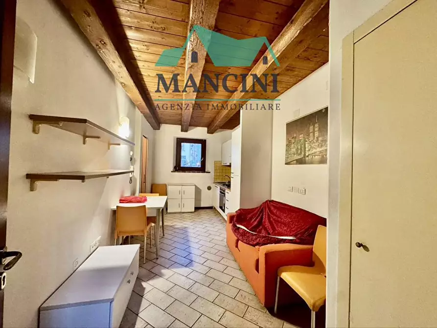 appartamento in affitto a Jesi