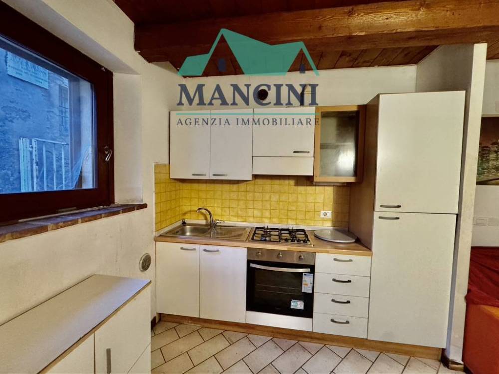 appartamento in affitto a Jesi