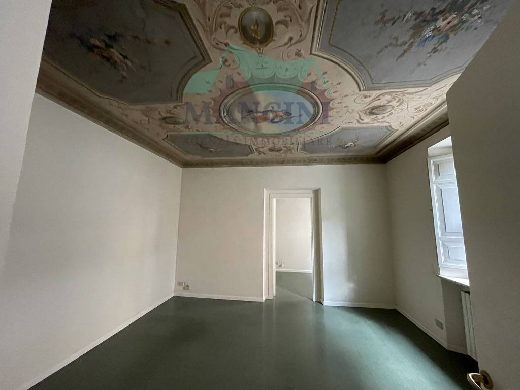 ufficio in affitto a Jesi