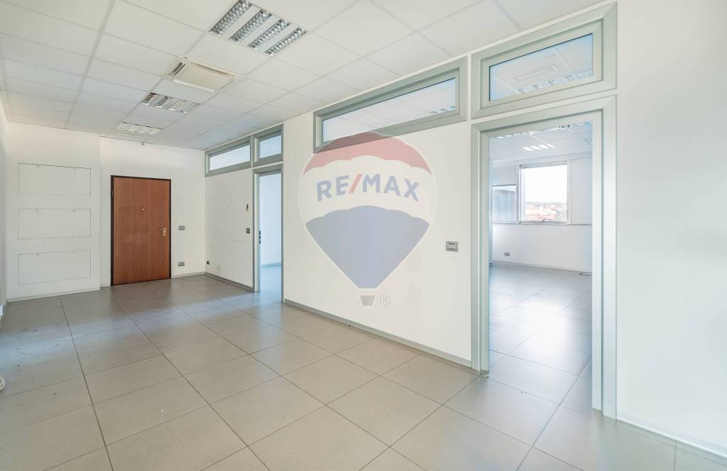 ufficio in affitto a Jesi