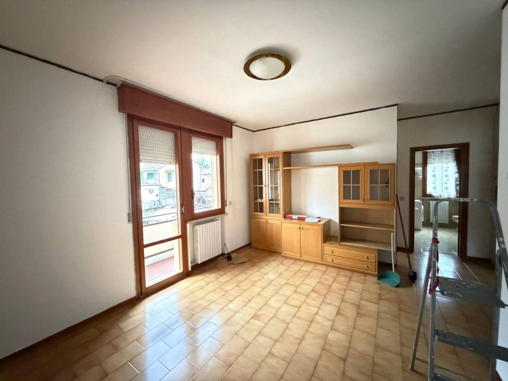 appartamento in affitto a Jesi