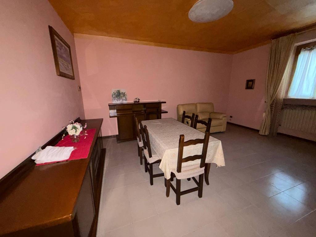 casa semindipendente in affitto a Jesi