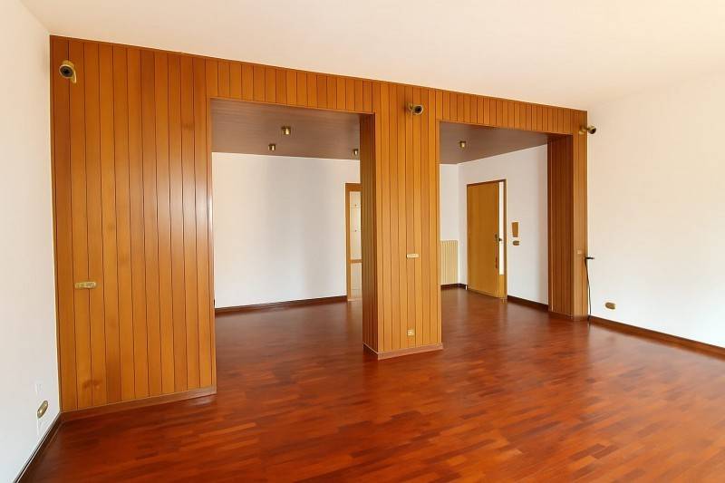 appartamento in affitto a Jesi