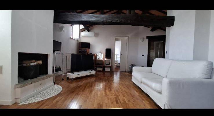 appartamento in affitto a Jesi