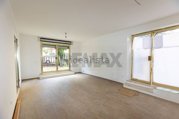 ufficio in affitto a Jesi