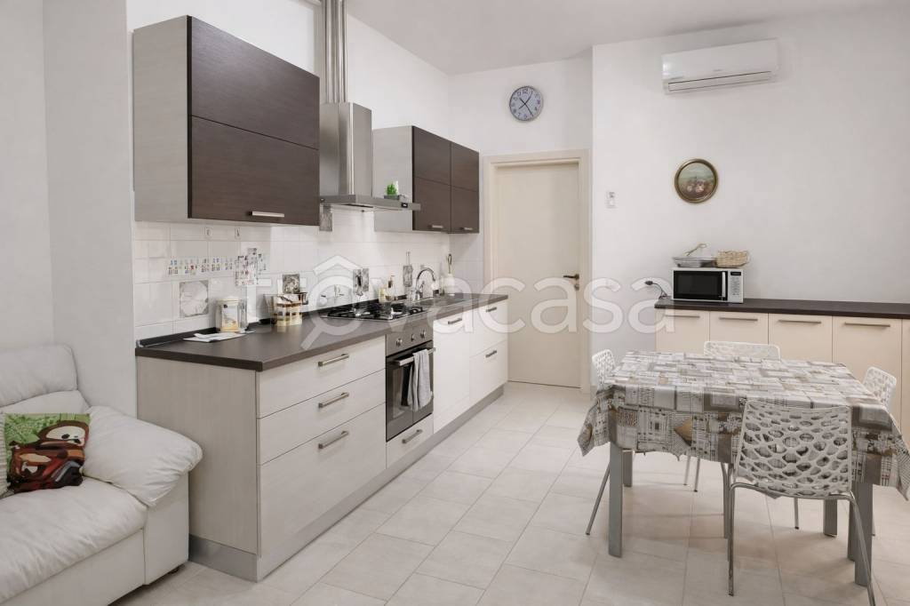 appartamento in affitto a Jesi in zona Tabano