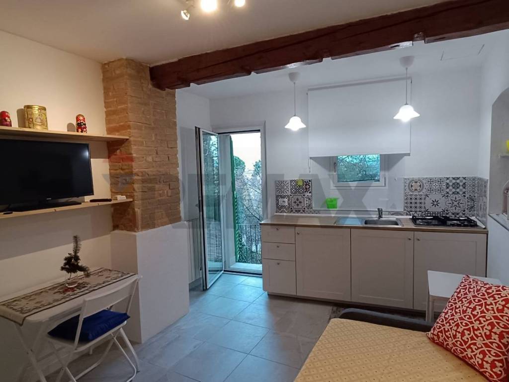 appartamento in affitto a Jesi