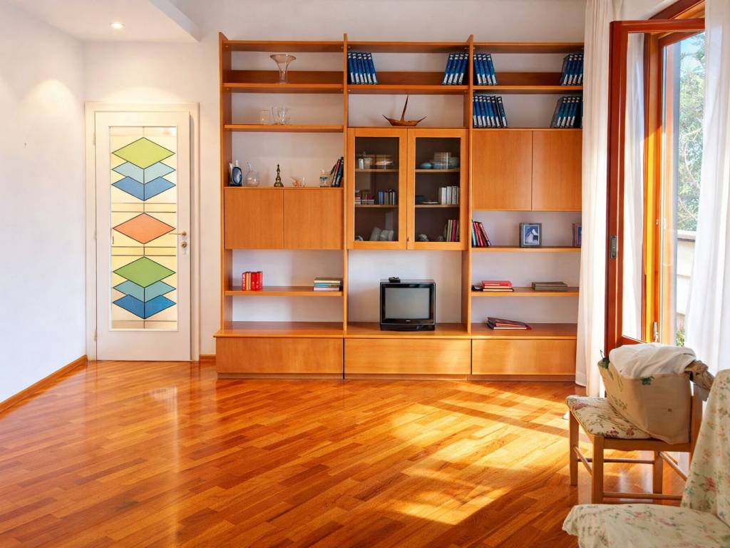 appartamento in affitto a Jesi