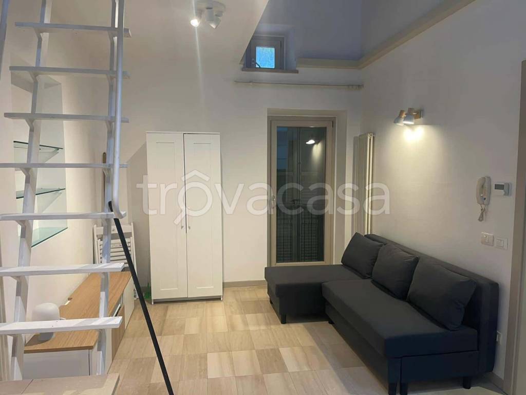 appartamento in affitto a Jesi