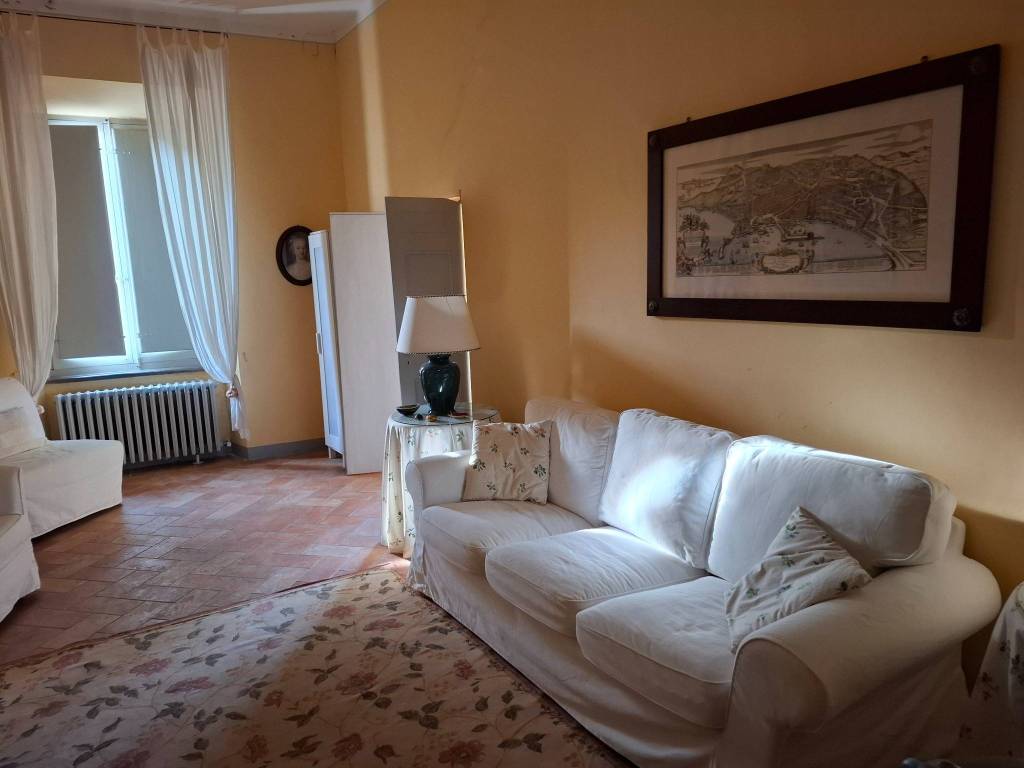 appartamento in affitto a Jesi