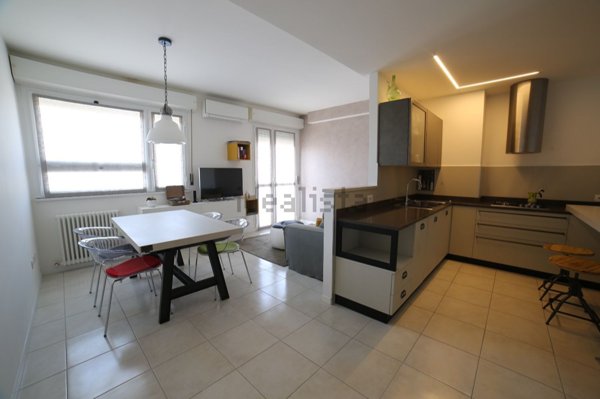 appartamento in affitto a Jesi