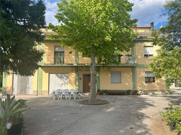 appartamento in affitto a Jesi