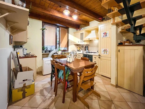 appartamento in affitto a Jesi