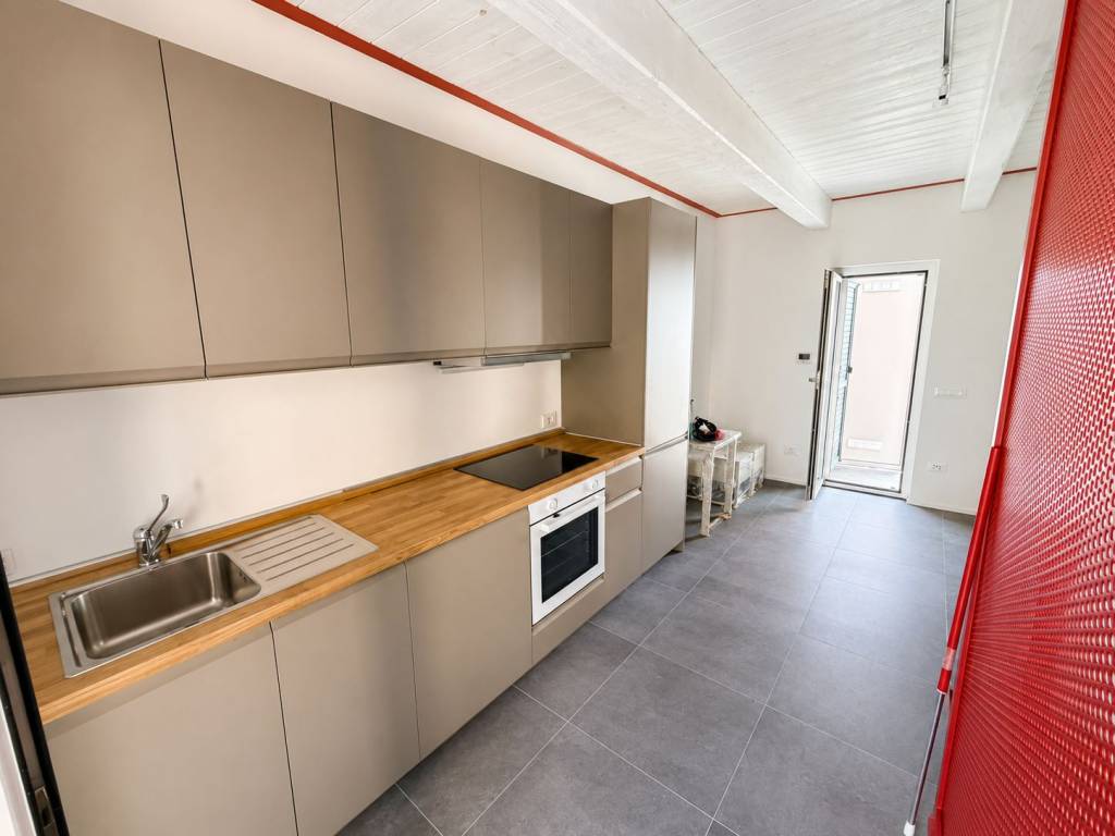 appartamento in affitto a Jesi