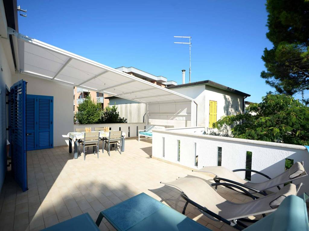 appartamento in affitto a Loreto