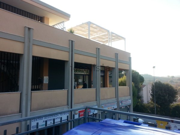 ufficio in affitto a Loreto
