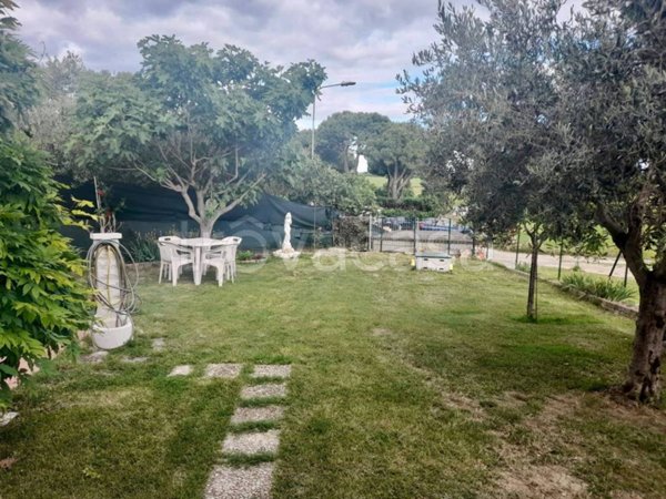 appartamento in affitto a Montemarciano in zona Gelso