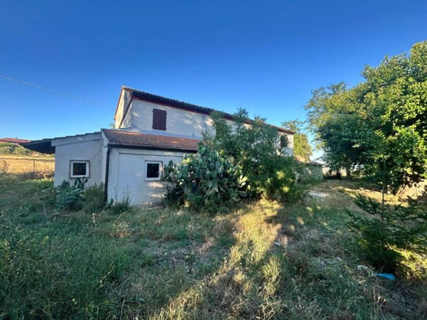 casa indipendente in affitto a Montemarciano
