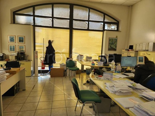 negozio in affitto a Montemarciano in zona Marina