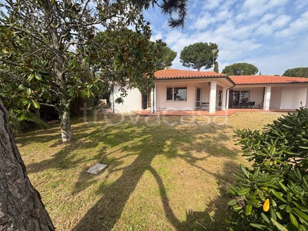 casa indipendente in affitto a Numana in zona Taunus